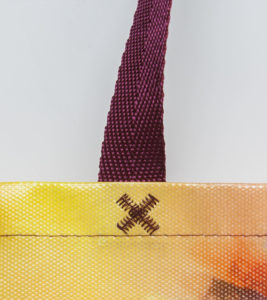Webbing hengsels en x-naad
